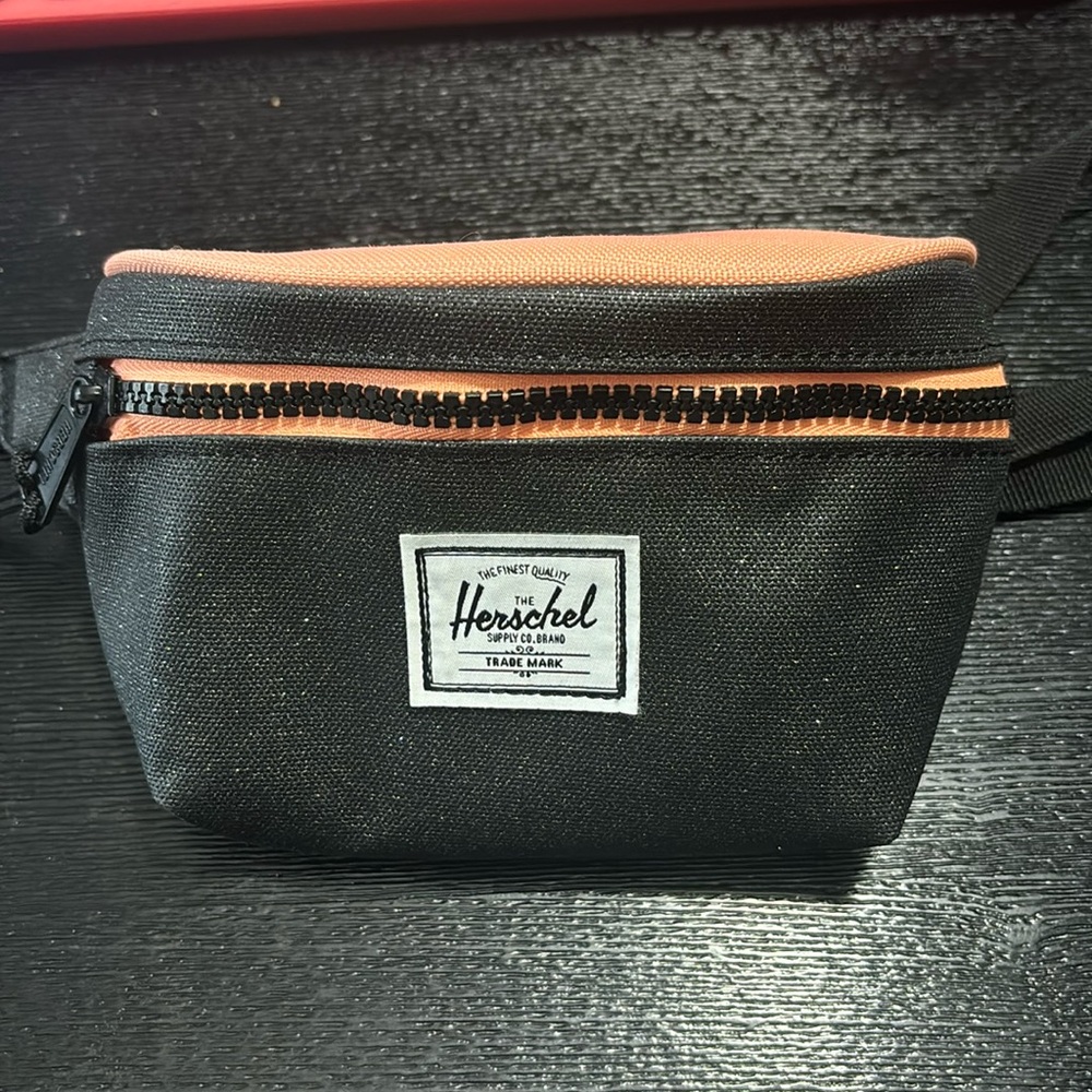 Herschel Supply Co Kids Hip Pack